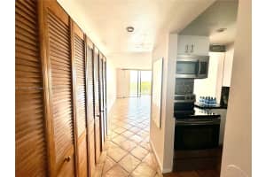 2350 NE 135th St APT 1101, North Miami, FL 33181, - MLS#A11765198