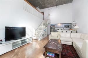 7744 Collins Ave APT 4, Miami Beach, FL 33141, Sold 06/10/25