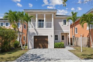 372 NE 35th Ave, Homestead, FL 33033, Sold 06/05/25