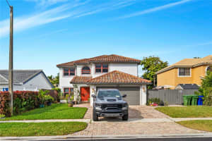 1420 Sw 88th Ave Pembroke Pines, FL 33025 - MLS#A11765283