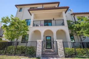8321 Central Park Blvd, Doral