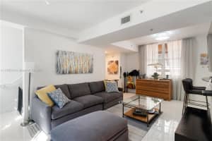 3232 SW 22nd Terrace # 115, Miami, FL 33145, - MLS#A11765333