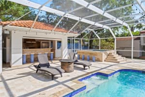 6961 SW 152nd St, Palmetto Bay, FL 33157, Sold 08/15/25