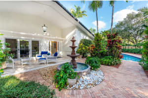 269 Cranwood Dr, Key Biscayne