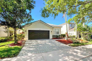 637 Bald Cypress Rd, Weston, FL 33327, Sold 05/05/25