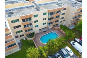 8050 NW 8th St #1409, Miami, FL 33126, - MLS#A11765430