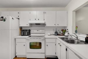 1652 N 14th Terrace, Hollywood, FL 33020, - MLS#A11765545
