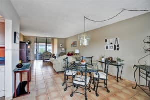 2811 Somerset Dr APT 405, Lauderdale Lakes, FL 33311, - MLS#A11765570