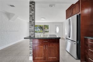 924 N 30th Rd, Hollywood, FL 33021, - MLS#A11765591