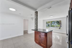 924 N 30th Rd, Hollywood, FL 33021, - MLS#A11765591