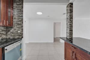 924 N 30th Rd, Hollywood, FL 33021, - MLS#A11765591