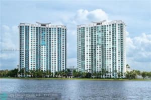 2681 N Flamingo Rd APT 2004S, Plantation, FL 33323, - MLS#A11765638