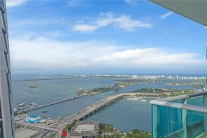 900 Biscayne Blvd 6109, Miami