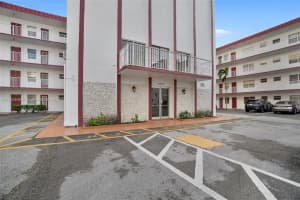 4270 NW 40th St APT 106, Lauderdale Lakes, FL 33319, Sold 08/25/25