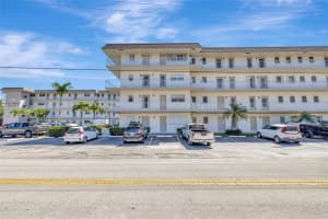 2200 Diana Drive, Hallandale Beach, FL 33009 - MLS#A11765659