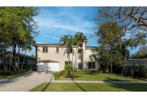 517 Palmetto Dr, Miami Springs, FL 33166, Sold 05/28/25