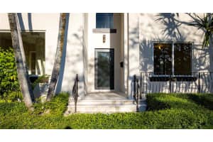 517 Palmetto Dr, Miami Springs, FL 33166, Sold 05/28/25