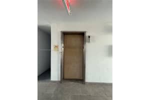 320 Ne 12 Avenue 703, Hallandale Beach