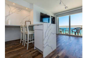 19201 Collins Ave 716, Sunny Isles Beach