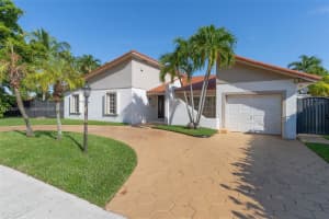 10741 SW 29th St, Miami, FL 33165, Sold 05/29/25