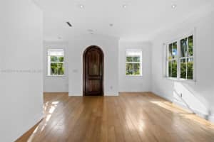 464 Fernwood Rd B, Key Biscayne, FL 33149, Sold 05/23/25