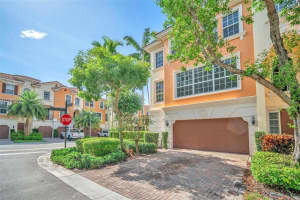 616 Ne Venezia Lane 616, Boca Raton