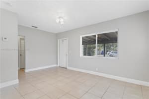 2611 Hayes St, Hollywood, FL 33020, Sold 06/16/25