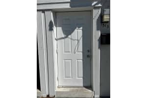 1513 Nw 81st St 1513, Miami