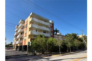 7900 Tatum Waterway Dr APT 413, Miami Beach, FL 33141, - MLS#A11765847