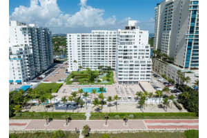5005 Collins Ave APT 506, Miami Beach, FL 33140, Sold 05/06/25