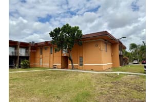 9493 SW 76th St APT L3, Miami, FL 33173, Sold 09/16/25