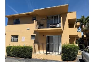 1241 NW 6th St APT 1, Miami, FL 33125, Sold 07/02/25