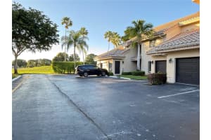 16339 Malibu Dr 22 Weston, FL 33326 - MLS#A11765898
