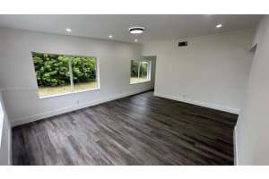 9751 SW 47th St, Miami, FL 33165, Sold 05/06/25