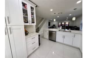 10449 NW 6th St, Pembroke Pines, FL 33026, - MLS#A11765923