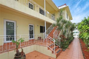6831 Abbott Ave APT 3, Miami Beach, FL 33141, Sold 05/23/25