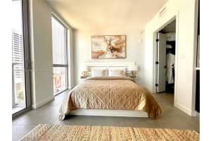 227 Ne 2nd St 1710, Miami