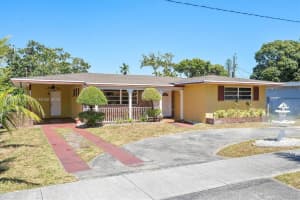 1155 Ne 110th St, Miami