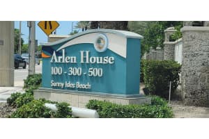 100 Bayview Dr, Sunny Isles Beach, FL 33160, - MLS#A11766053