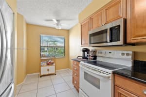 6034 Indrio Rd APT 7, Fort Pierce, FL 34951, - MLS#A11766099
