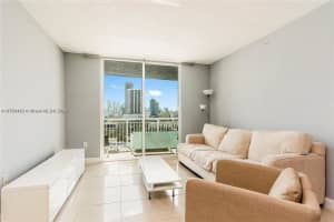275 Ne 18th St 1103, Miami