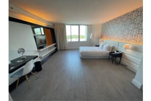 1100 West Ave 807, Miami Beach