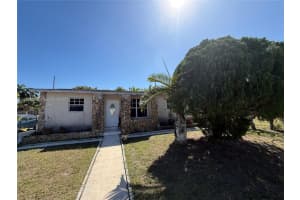 3221 Sw 47th Ave, West Park