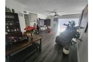 7245 SW 94th Pl APT K7, Miami, FL 33173, Sold 08/17/25