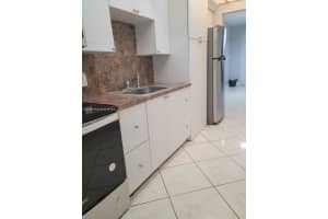 1430 NE 170th St APT 221, North Miami Beach, FL 33162, - MLS#A11766291