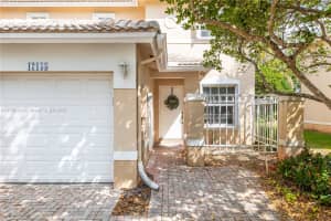 17155 NW 23rd St, Pembroke Pines, FL 33028, Sold 04/22/25