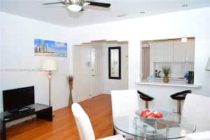1021 Euclid Ave APT 8, Miami Beach, FL 33139, - MLS#A11766325