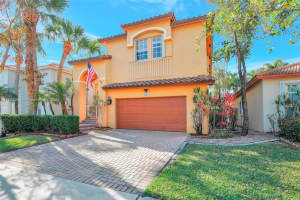 15852 SW 14th St, Pembroke Pines, FL 33027, Sold 08/01/25