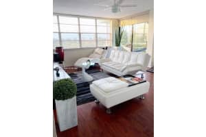 2771 Taft St APT 403, Hollywood, FL 33020, Sold 05/08/25