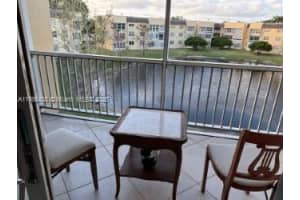 6090 Nw 64th Ave 310, Tamarac